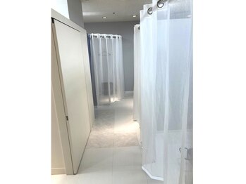 アナスタシア ミアレ 東武百貨店 船橋店/東武百貨店船橋店の施術ブース