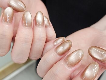 プクネイル(puku nail)/magnet nails