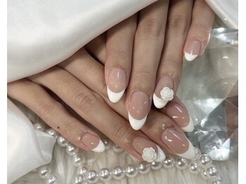 フレンチネイル（パーツ追加）