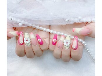 ビーユー 大宮(B U)の写真/【持ち込み大歓迎】スラっと美フォルムな長さだしでさらに素敵な指先に大変身！つけ放題/やり放題/定額◎