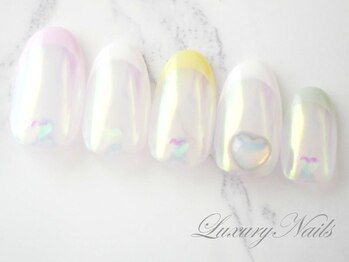 ラグジュアリーネイルズ アカバネ(Luxury Nails Akabane)/ガーリー*オーロラフレンチ