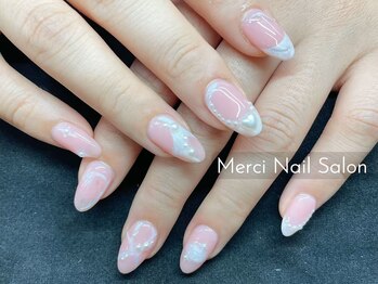 メルシー(Merci)/可愛いニュアンスネイル