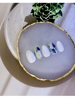 ネイル バズ(NAIL BUZZ)/初回ソフトジェルオフ込9800円