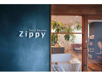 ジッピー オブ トータルビューティー アイエク(Zippy of totalbeauty iEQ)の写真