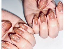 アッド(add)の雰囲気（シンプルで綺麗なオトナnail【一層残しベース】）