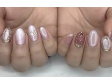 ネイル グレア(Nail glare)/立体チーリップマグネット