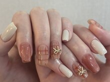 ちゅるんピンクとチェックリボンにアクセントでホワイト♪