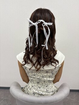 ミカヅキ 赤坂/アレンジハーフアップ！