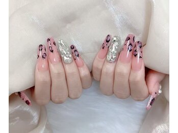 ビーユー 大宮(B U)の写真/【パーツつけ放題メニュー多数】カラーとパーツ展開豊富♪美フォルムでぷっくりかわいい仕上げに！