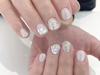 サロン ド リリー(salon de Lily)/(パラジェル》雪の結晶ネイル