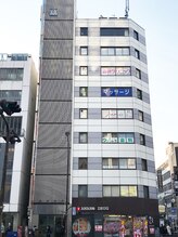 ジュノ メディカルエステティックサロン 栄店/栄1番出口このビル5階です