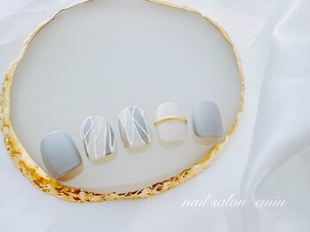 エミュウ(emiu)/デザインコースB