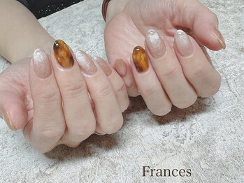フランセス(Frances)/べっ甲ネイル