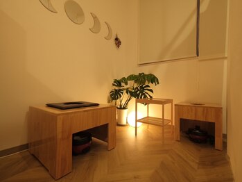 モアー(more.)/サロン内観/よもぎ蒸しスペース