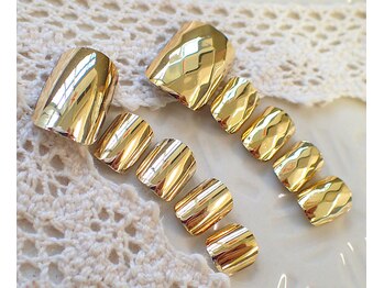 ネイル ロッカ(nail LOCCA)/メタリックペディ　7980円