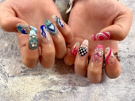 海外個性ネイル