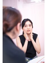 シンメトリー 上野店/小顔矯正【上野/御徒町/小顔】