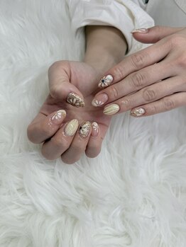 フラワーネイル