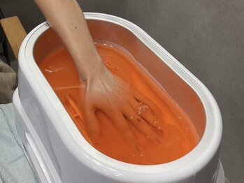 マノ 徳島(mano)の写真/【温熱×密封】手元だけ温泉に浸かっている感覚を。芯から温め潤いを閉じ込め、驚きのしっとり手肌へ★