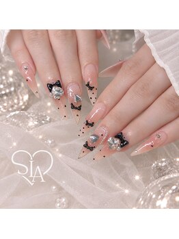 シアネイル すすきの店(SIA NAIL)の写真/≪季節感のあるトレンド秋デザインも≫写真映え間違いなしの"ちゅるん系・キラキラ韓国系"繊細な技術◎