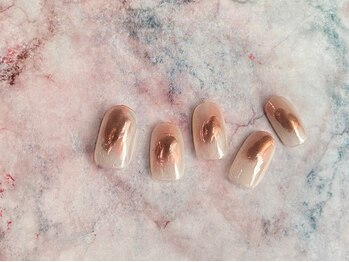 ミーム(meme)/塗りかけニュアンスミラーネイル