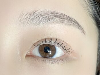 カミエユニ(Kamie-uni-)/HBL × まつ毛パーマ