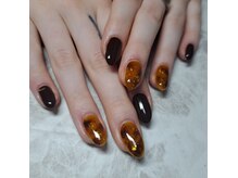 色彩(Shikisai)の雰囲気（　秋　冬　人気のべっこうネイル）