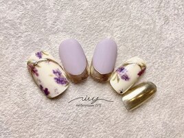 フラワーネイル