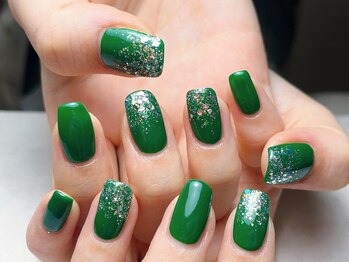 アルーラ 武蔵小杉(Alura)/緑ワンカラー　ラメMIX 