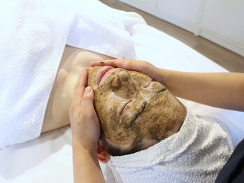 エヌボーテ(n beaute)の写真/一時的に綺麗になっても繰り返す毛穴の黒ずみ、詰まりには「エルモサハーブ」で解決◎施術後の効果実感！
