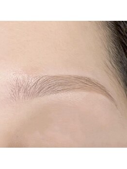 アンフルール 銀座店(Une fleur)/なだらかアーチ【担当:EIKA】