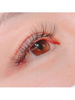 ピュア アンド めくりぱちくり(Pュア&めくりぱちくり)の写真/豊富なエクステの種類で理想の目元へ☆つけ放題＆ナチュラルメニューが人気でお得なキャンペーン実施中！