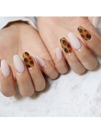 レオパードネイル