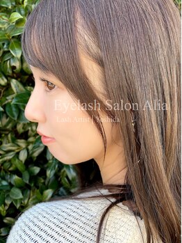 ネイルアンドアイラッシュ アリア(Alia)/横顔美人