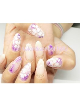 手描きアートが得意なサロン