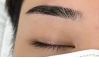 エンネアイズ JR和歌山駅店(enne eyes)の写真/メンズアイブロウも対応！目元の印象でなりたいカッコいい雰囲気に♪眉のお手入れが苦手・面倒な方へ◎