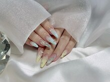 ウィウィ(U'IU'I)/グラデーションネイル