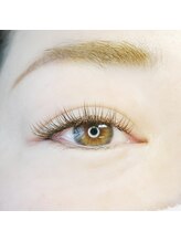 ありる/マツエクで抜け感アイ