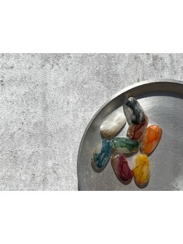 シンプル系（オフィス・日常）が得意