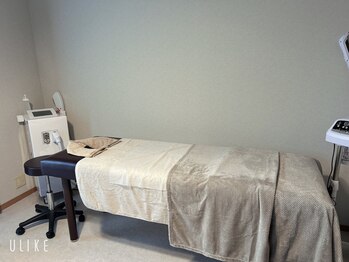 スリーアイ(THREE AI)/◆こちらで施術◆