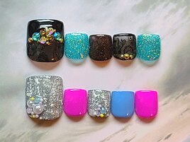 フットジェルアート4本込4400円