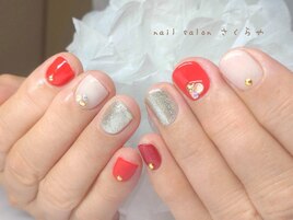 赤×ベージュ×ゴールドが◎