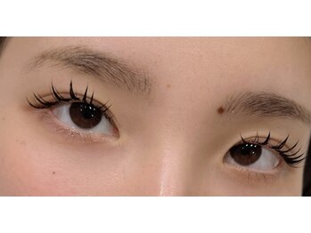 ベルタディドルチェ 立花店(belta di Dolce)の写真/新技術！束間度UP！長さと密度を出すマツエクとまつ毛パーマのコラボで理想のリフトアップ目元に！