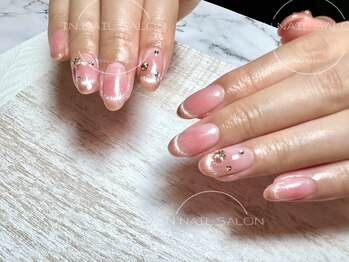 初回オフ無料チークネイル