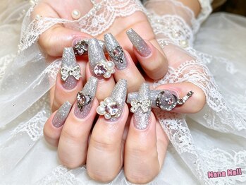ナナネイル(Nana Nail)/キラキラのラメグラ韓国ネイル