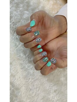 シーネイルズ(Shee nails)/