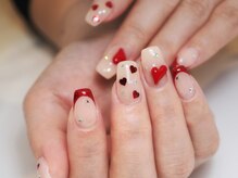 ミーナネイル(miinanail)/ハートパーツフレンチネイル