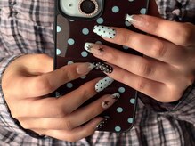 アリアネイル(Aria Nail)/ドットネイル