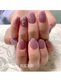 大人ワンカラーネイル