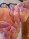 大人にも似合う上質ネイルを